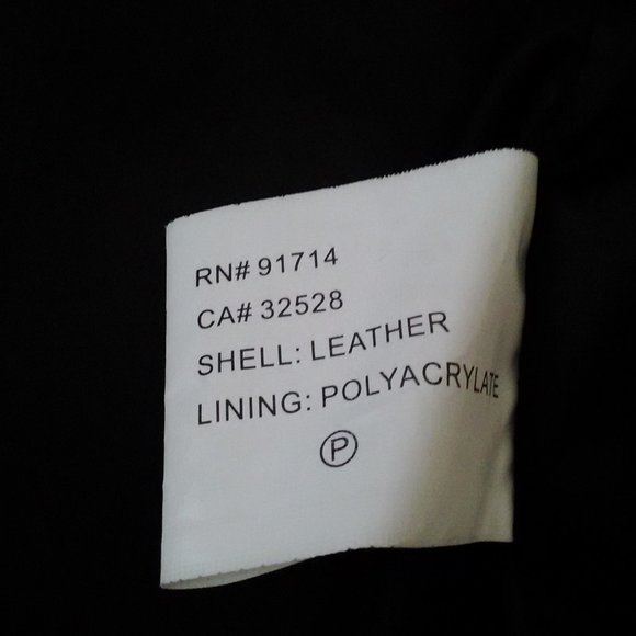 Armani Exchange Authentic Ladies Leather Jacket - Picture 5 of 5